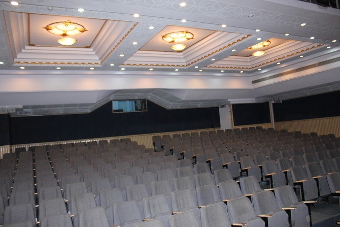 Air Conditioned Auditorium : Photography By Venkatesh A.G.