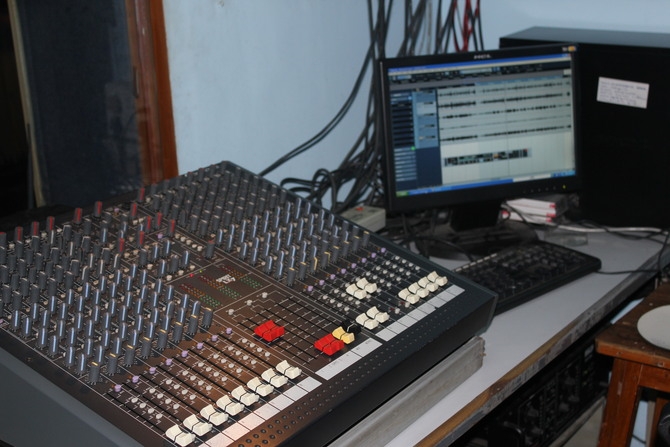 Auditorium Control Room : Photography By Venkatesh A.G.